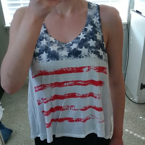 Tops - 🎯 🎉HP🎉 American Flag Crop